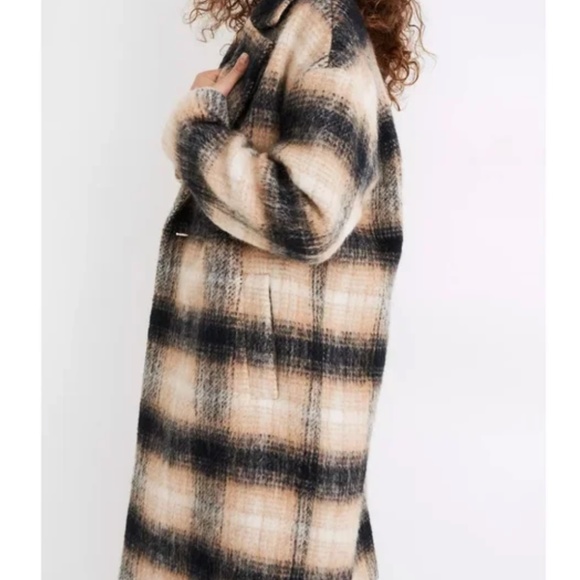 Madewell Plaid Coat in Black and Cream - Picture 2 of 9